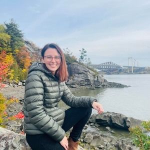 Meet your Posher, Catherine